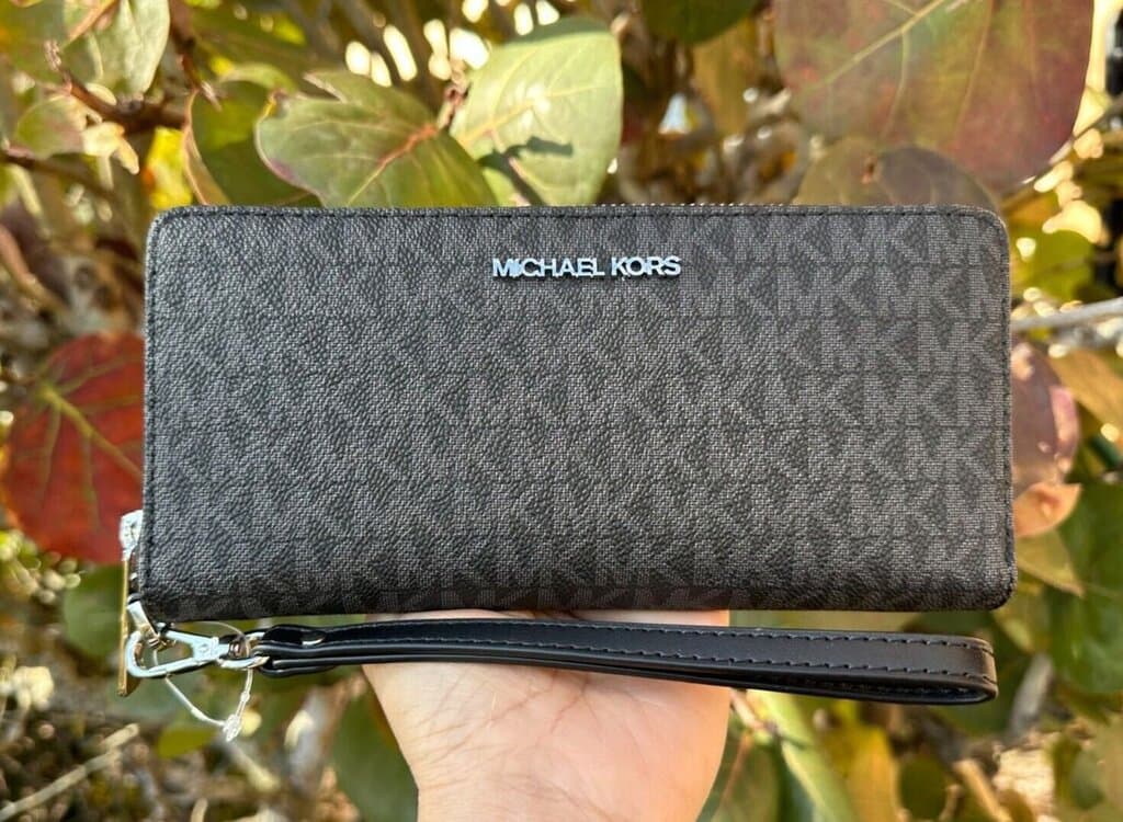 Michael Kors Large Continental Leather Long Zip Around Wristlet Wallet 2
