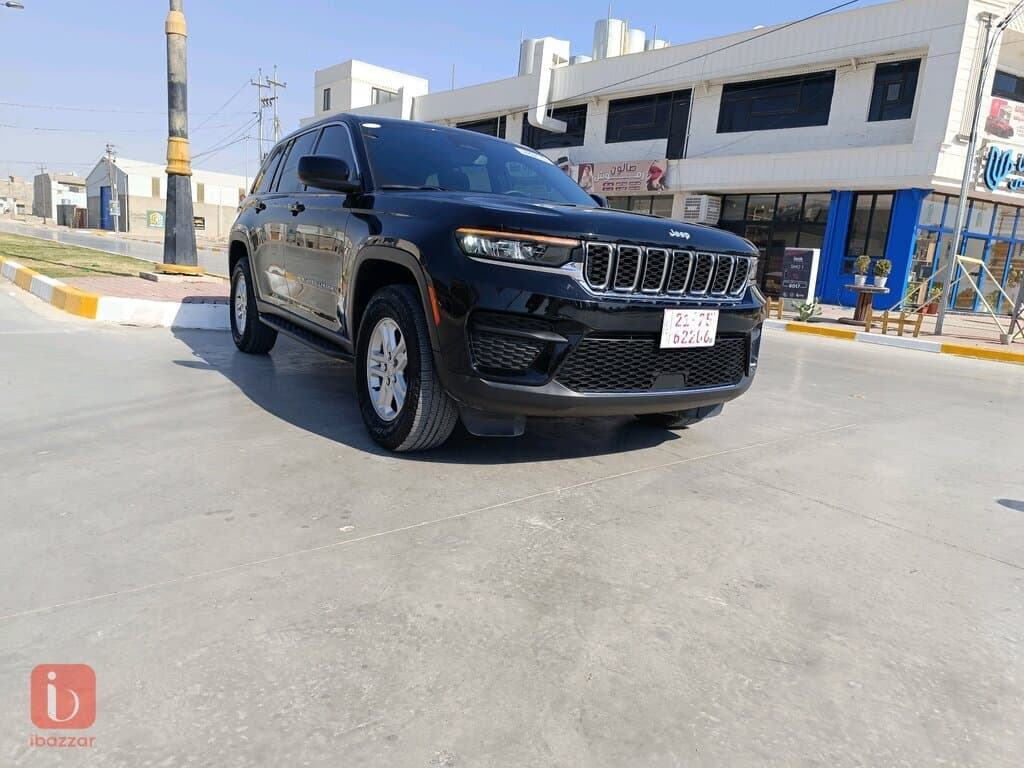 Jeep Grand Cherokee Laredo — photo 3
