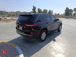 Jeep Grand Cherokee Laredo — photo 5