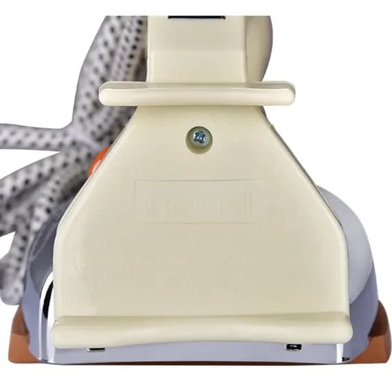Newal Steam Iron With Non Stick Soleplate And Thermostat Control - IRN-739 2