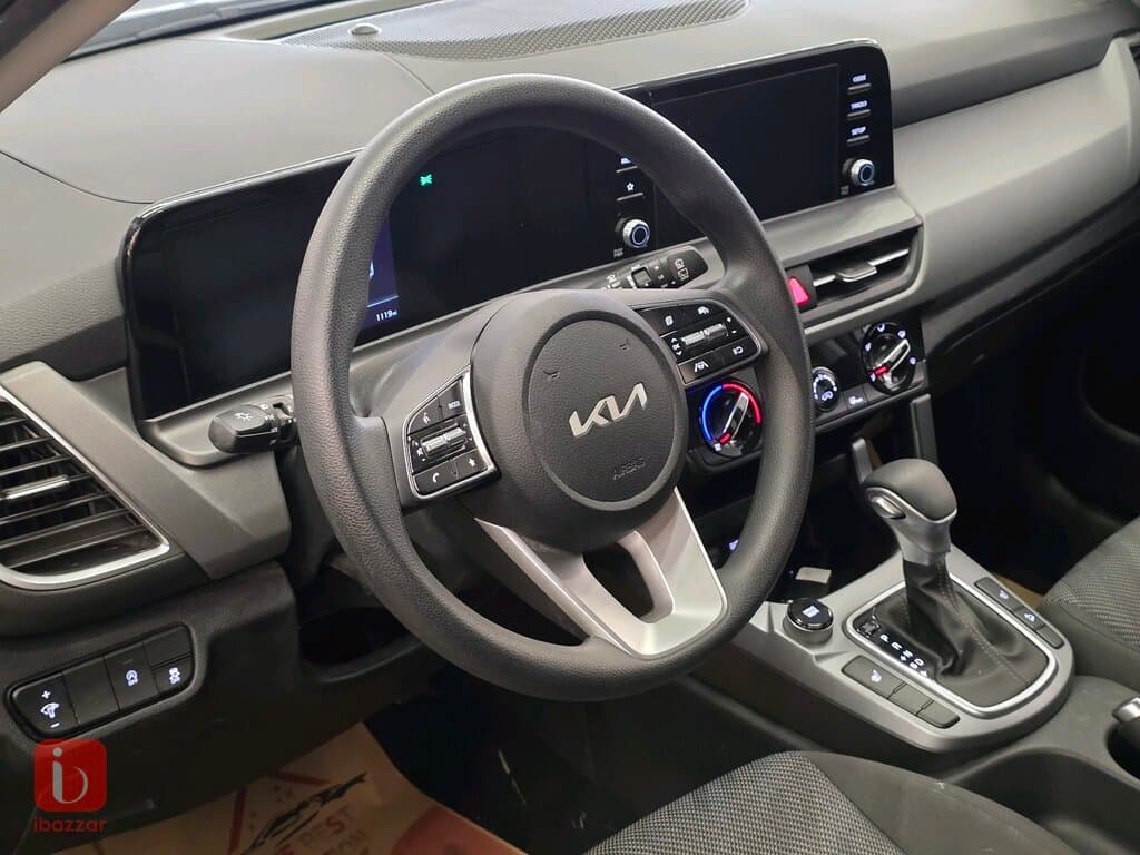 KIA Seltos 11