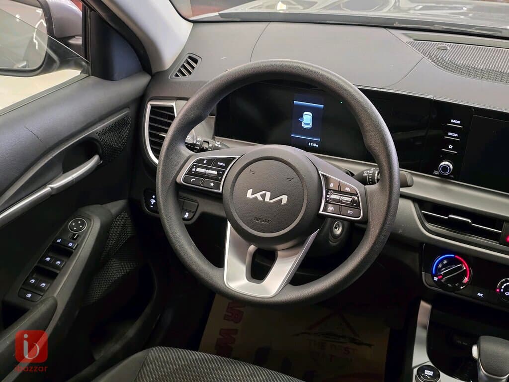 KIA Seltos 8