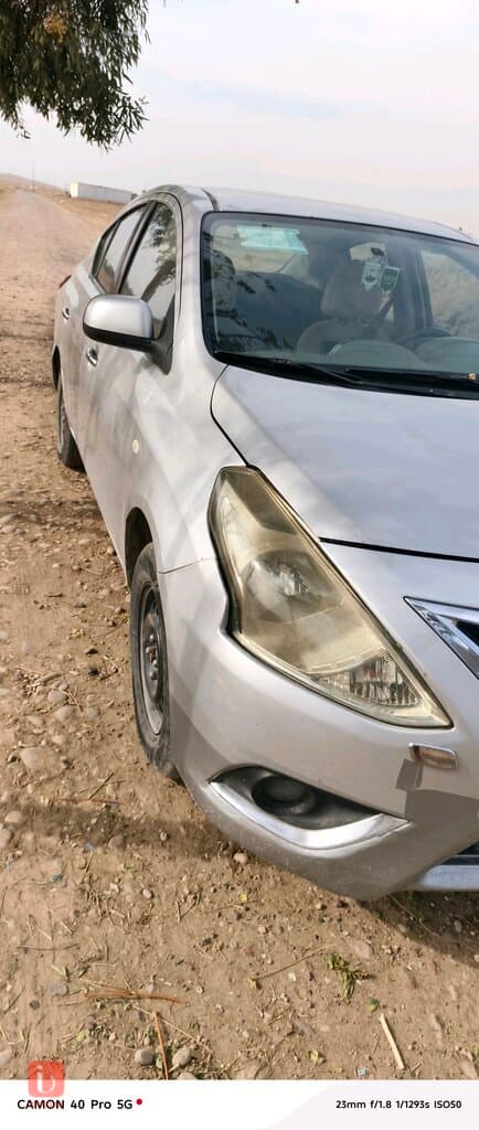 Nissan Versa 6