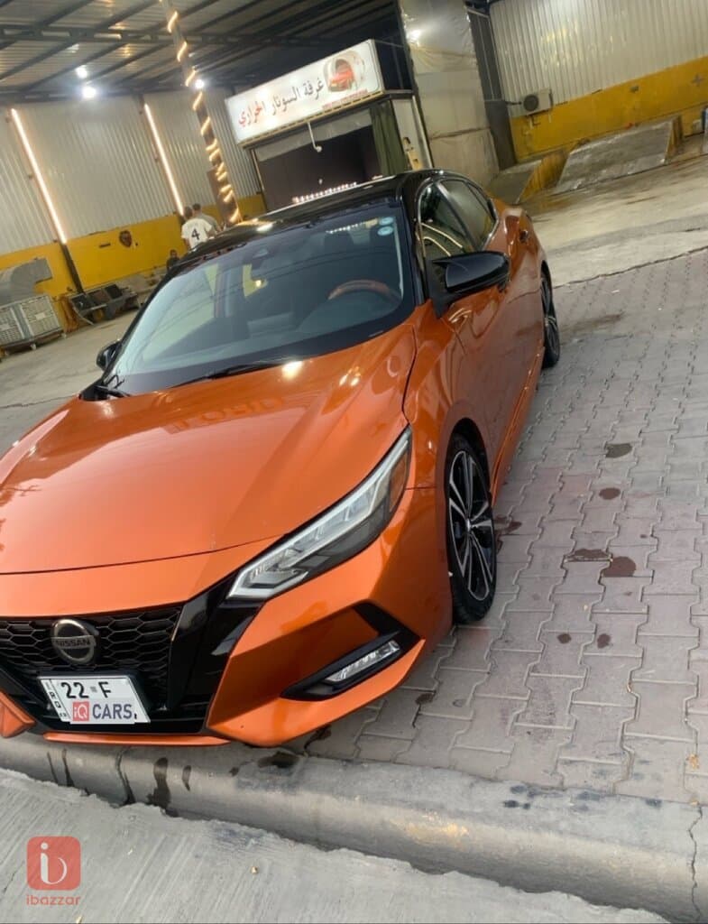 Nissan Sentra SR 2