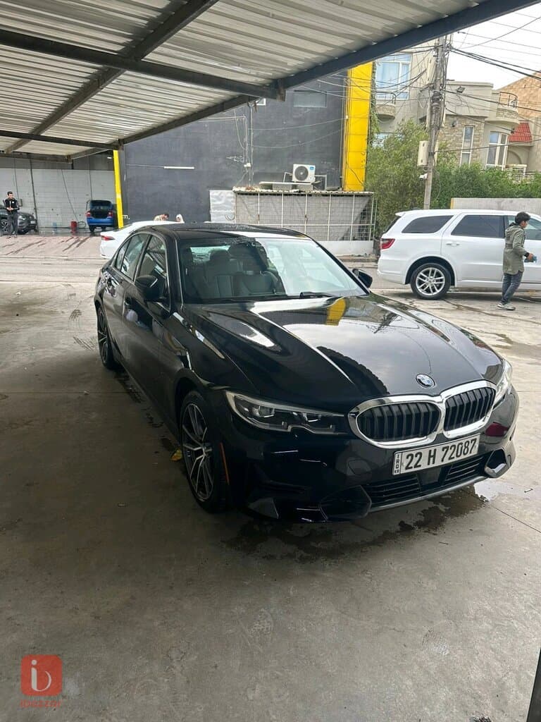BMW 3-Series 330i
