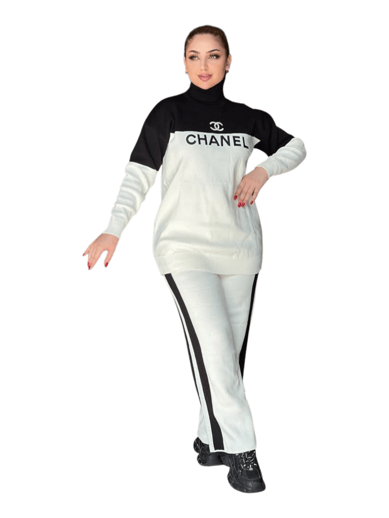 Women’s Knitted Suit – Code H26