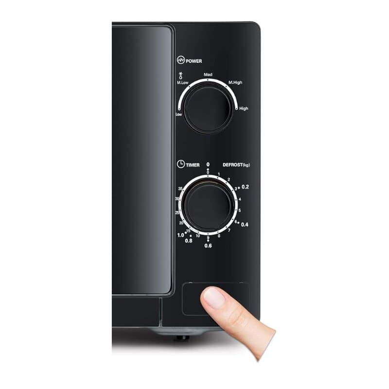 Black+Decker Solo Microwave Oven 20L 3