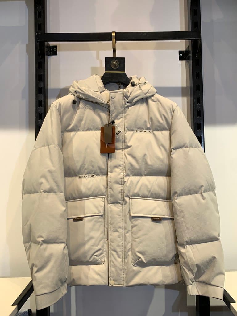 Loro Piana Men's Vest - Off White (175)