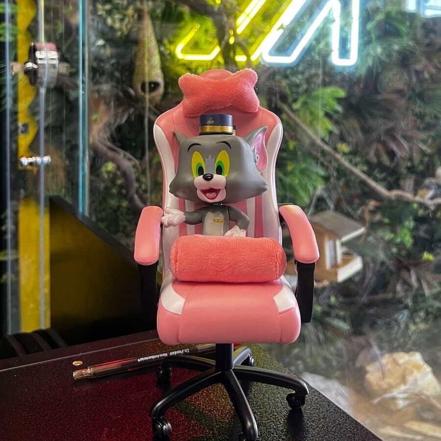 ARI GAMING AG Nano Gaming Chair - Pink & White