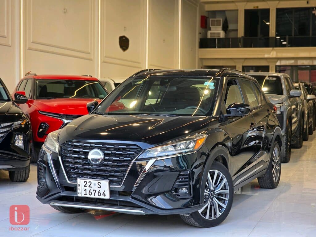 Nissan Kicks SR