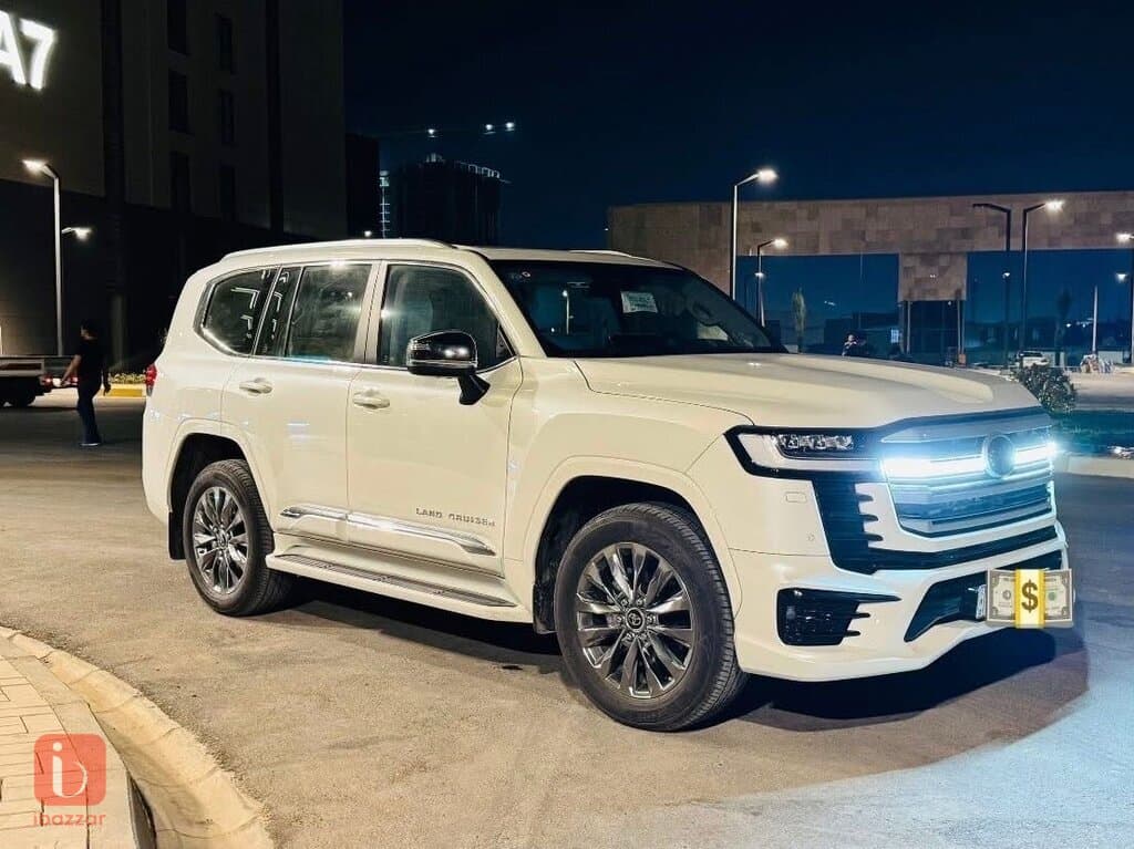 Toyota Land Cruiser VX Limited