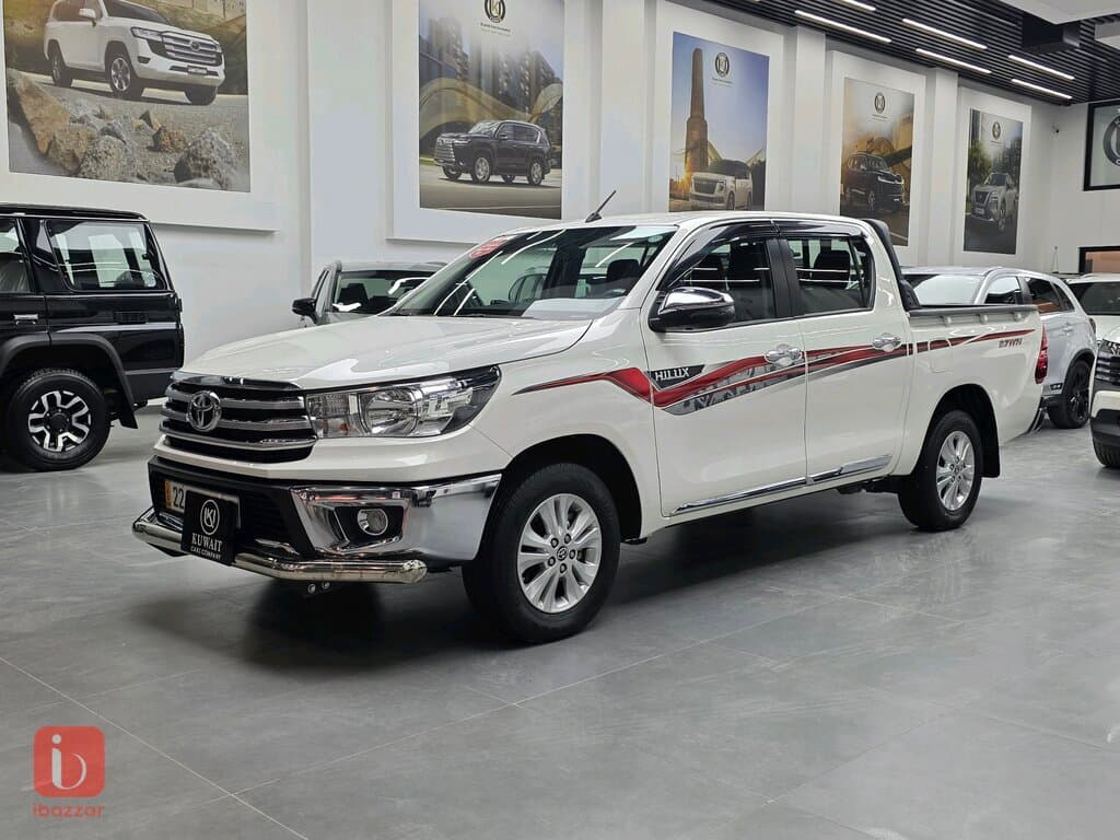 Toyota Hilux SR5 3