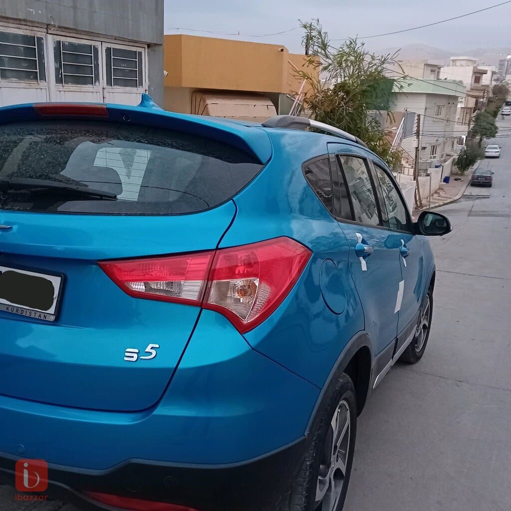 GAC GS8 4
