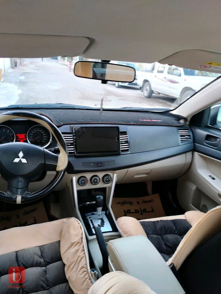 Mitsubishi Lancer 2