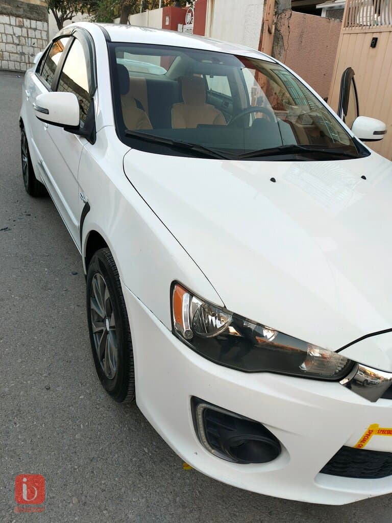 Mitsubishi Lancer 7