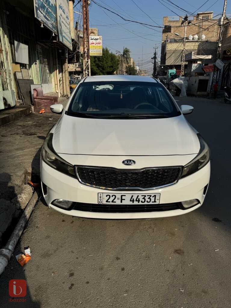 KIA Cerato EX