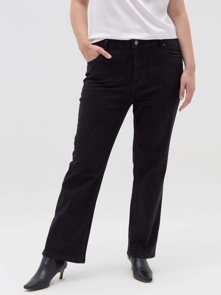 MYA Black Curvy straight-fit jeans with five pockets
