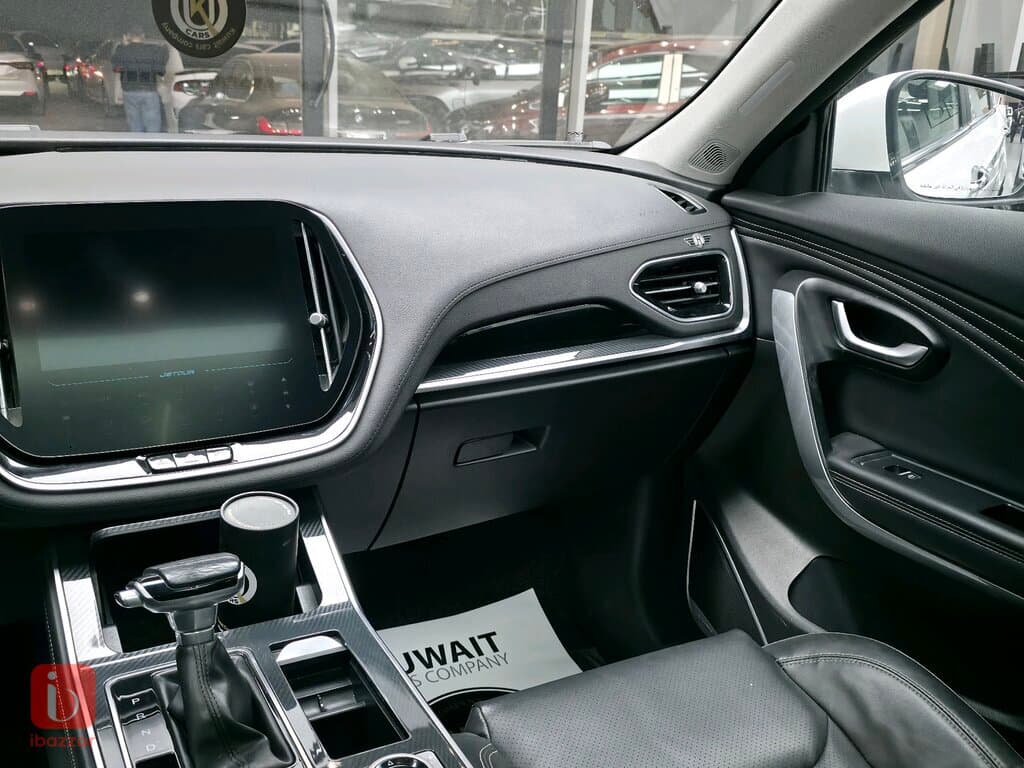 Jetour X70 14