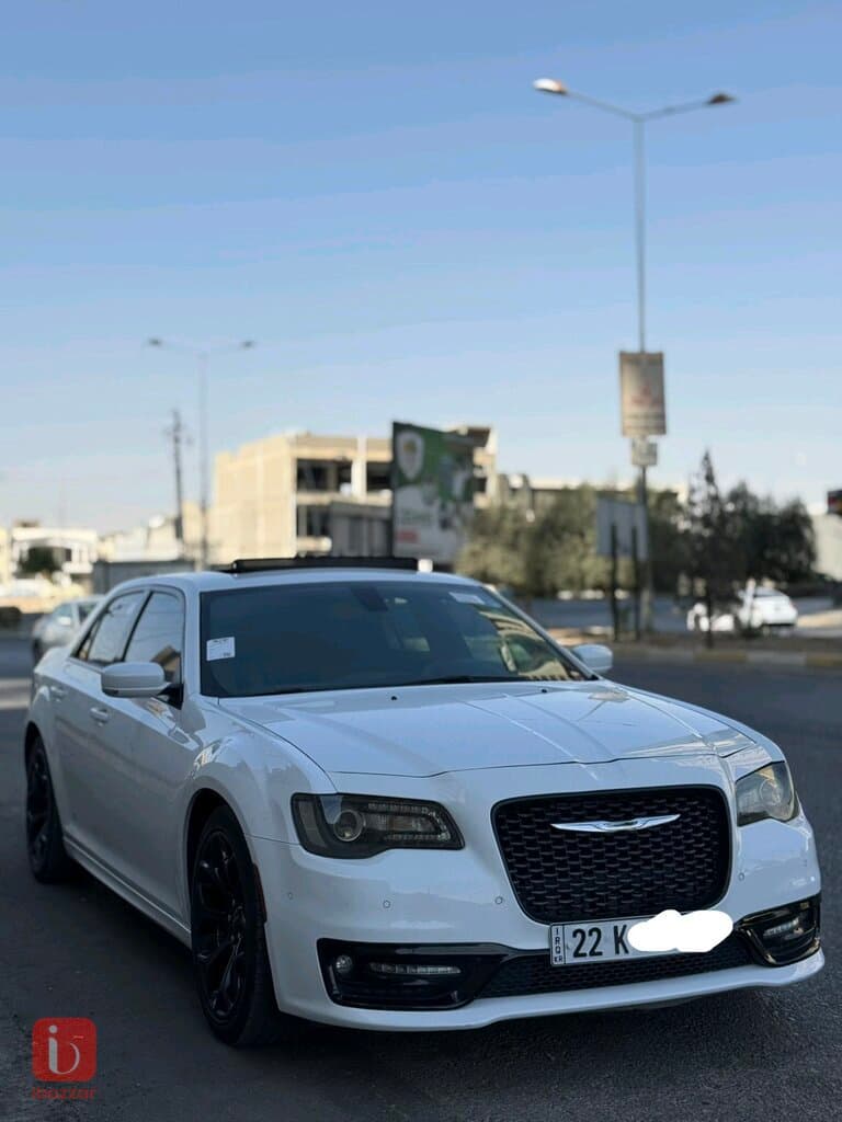 Chrysler 300 S