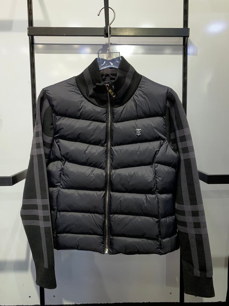 Burberry Women's Jacket - Master Quality - Black (38)