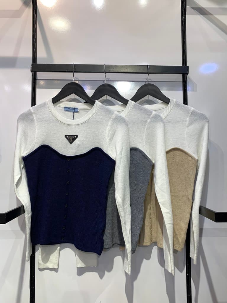 Prada Women's Tricot Blouse - Navy Blue (36)