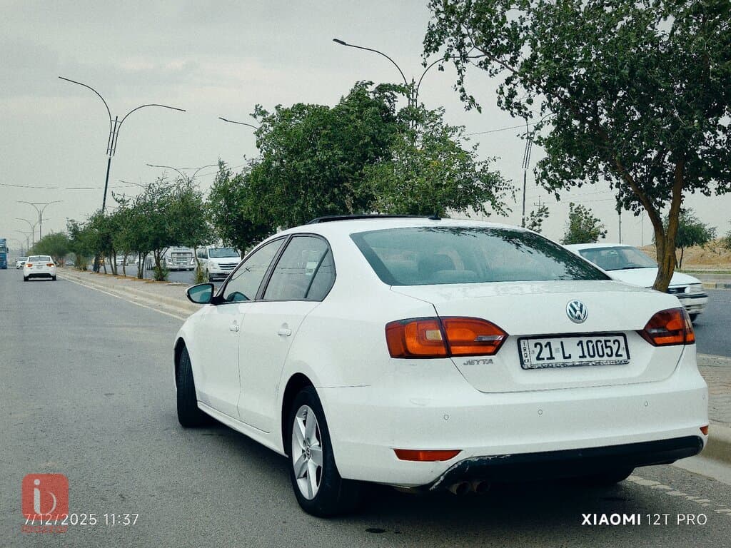 Volkswagen Jetta SEL 4