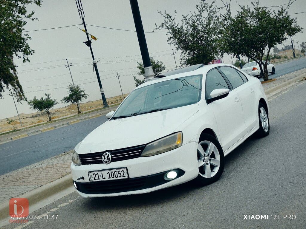Volkswagen Jetta SEL 6