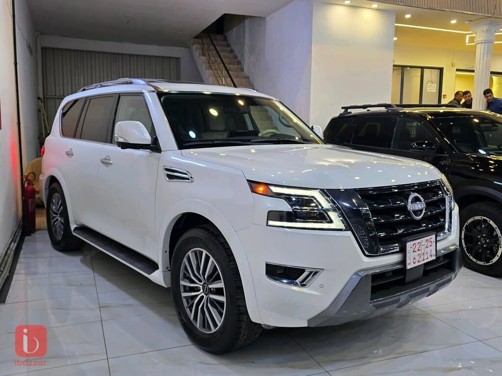 Nissan Armada SE