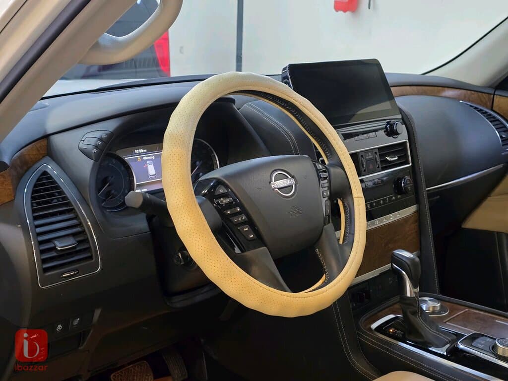Nissan Armada SE 11