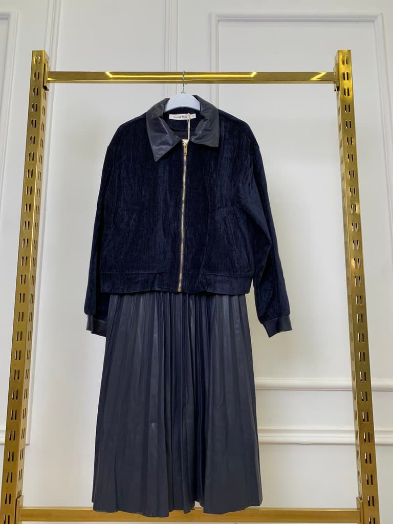 Secret Plus Women's Skirt and Jacket Set - Navy Blue (38)