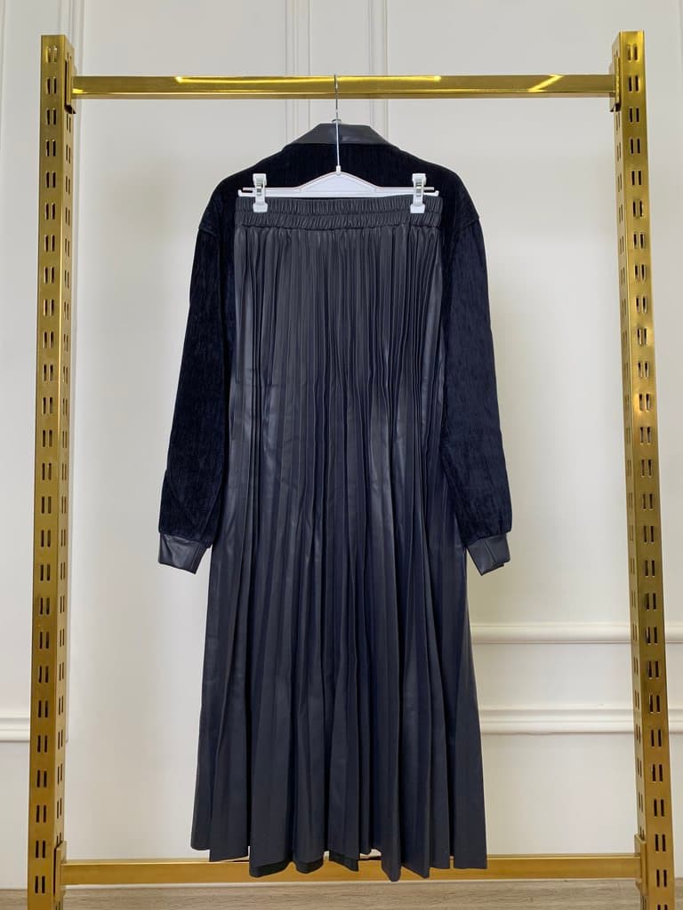 Secret Plus Women's Skirt and Jacket Set - Navy Blue (38) 2