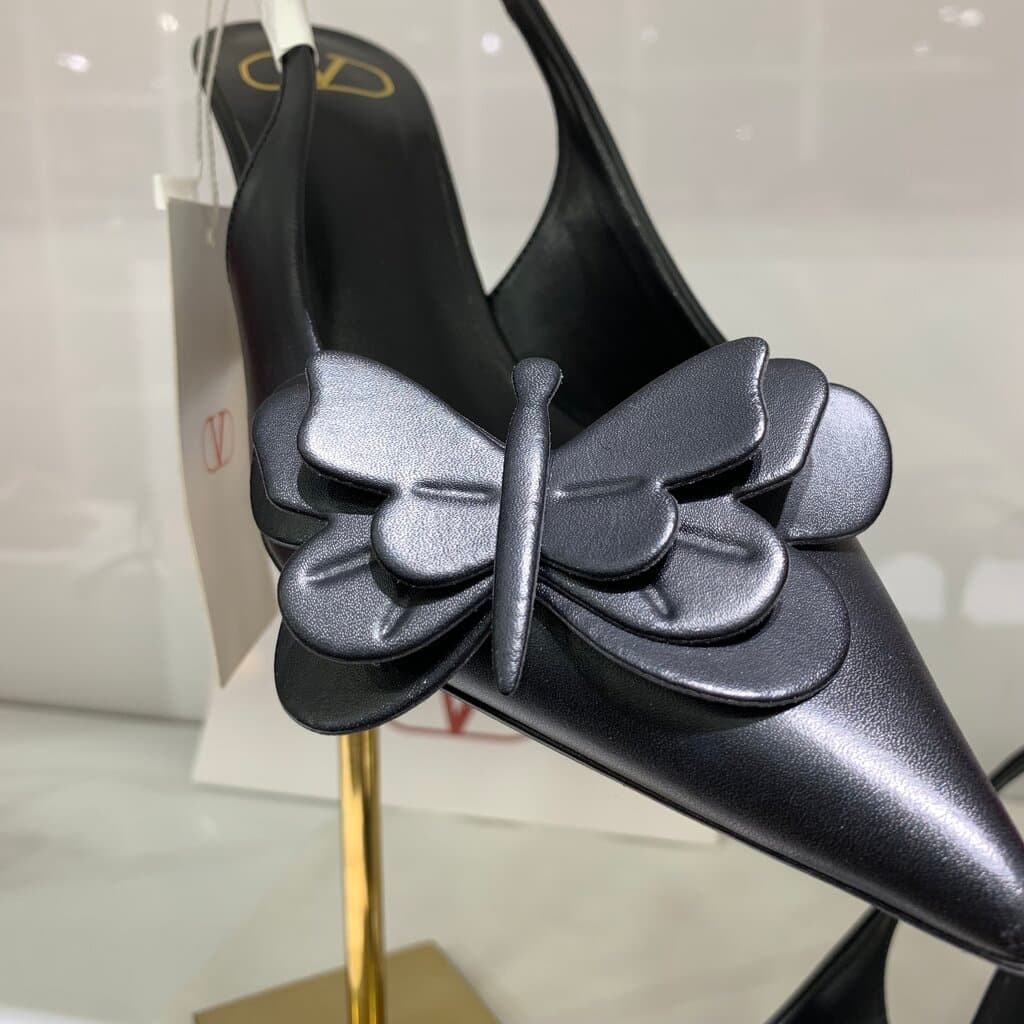 Valentino Women's Leather High Heels - Master Quality - Black (41) 4