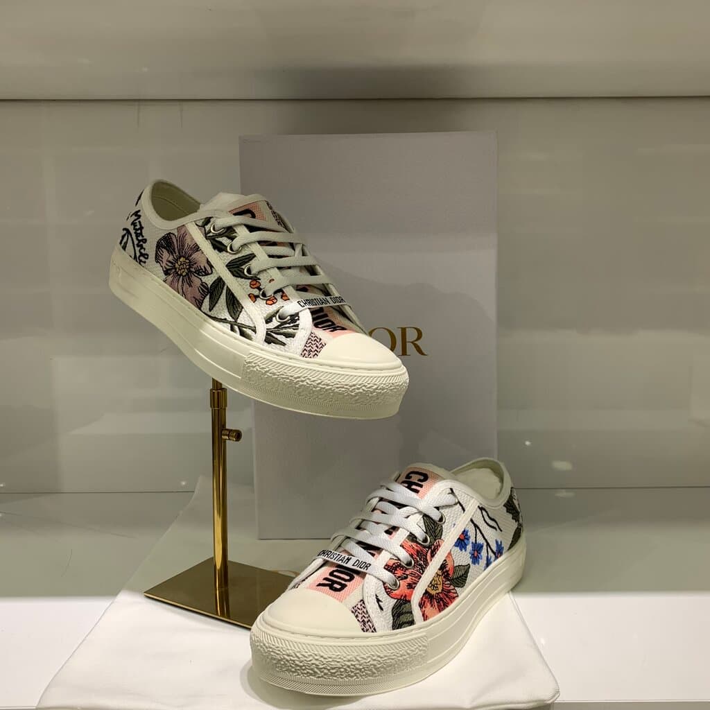 Dior Women's Sneakers - Master Quality - Pink (41)