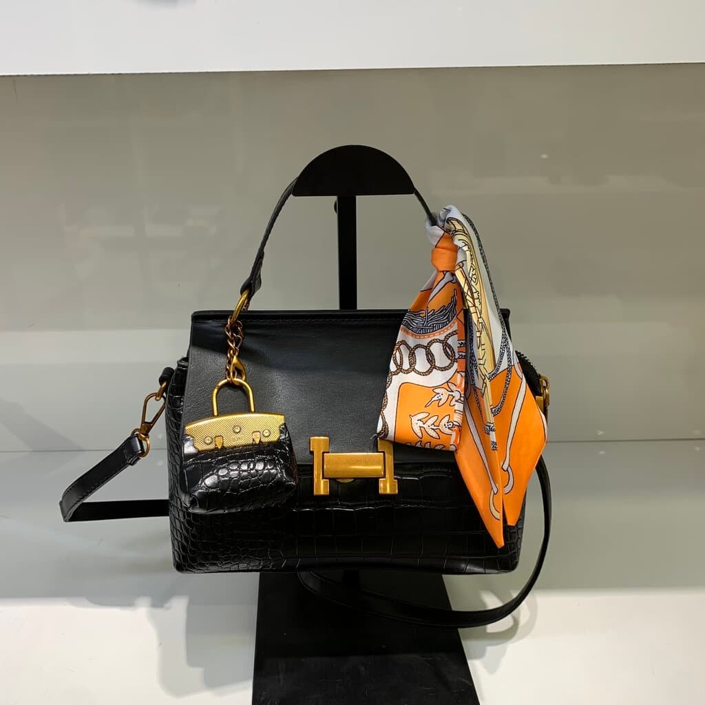Hermes Women's Leather Bag - Master Quality - Black 3