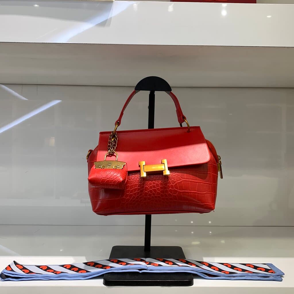 Hermes Women's Leather Bag - Master Quality - Red