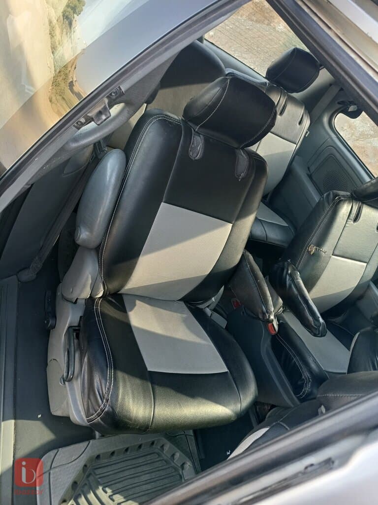 Dodge Caravan Standard — photo 4