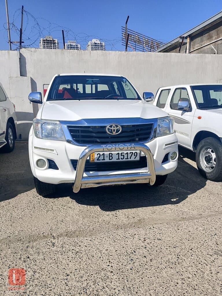 Toyota Hilux SR5