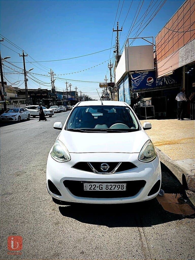 Nissan Micra 1