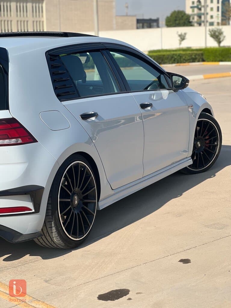 Volkswagen Golf GTI 3