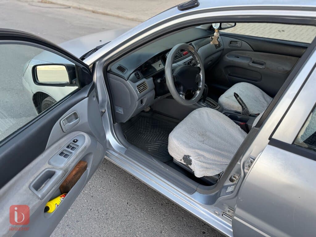 Mitsubishi Lancer GT 2