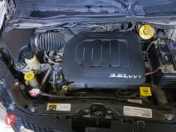 Dodge Caravan SE — photo 6