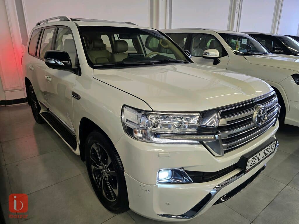 Toyota Land Cruiser GXR