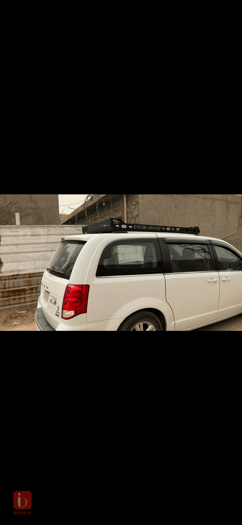 Dodge Caravan SXT — photo 15