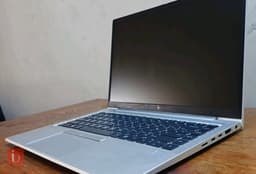 💻 HP EliteBook 840 G7 للبيعi5 جيل 10 | RAM 16GB | SSD 256GBشاشة 14.1" | Windows 11 Proبطارية ~3 ساعات — photo 2