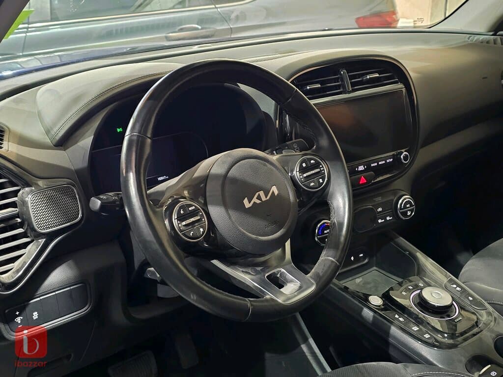 KIA Soul 10