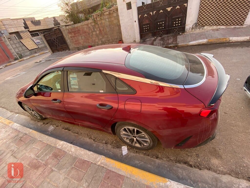 KIA K5 5