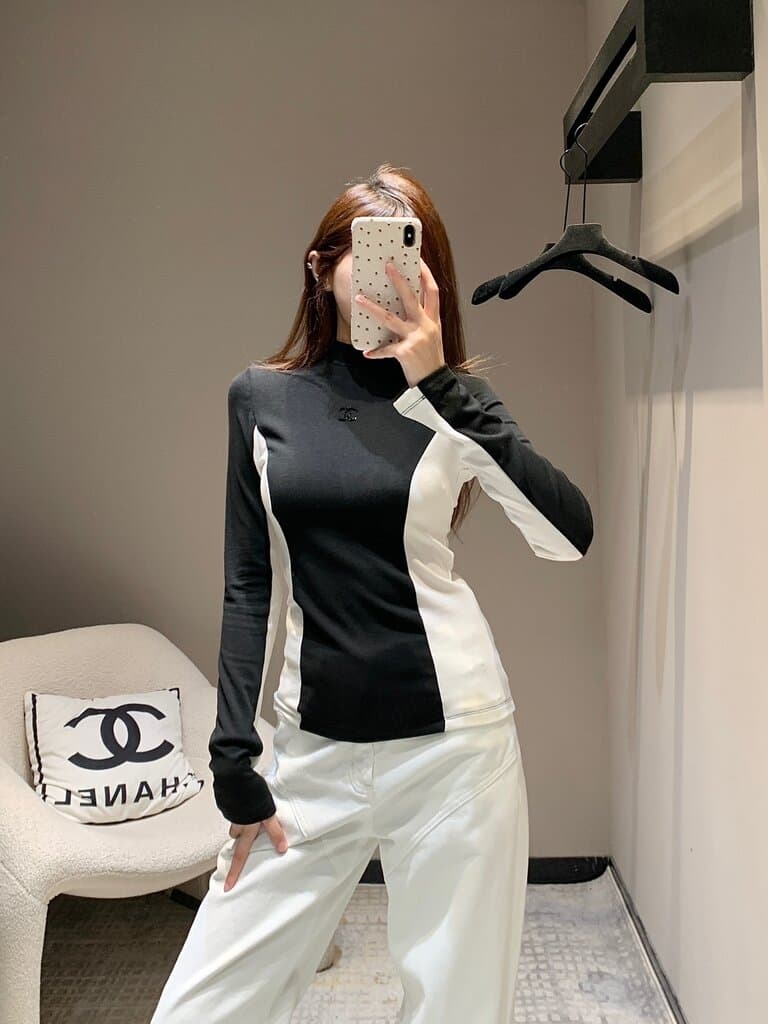 Chanel Women's Blouse - Black (36)