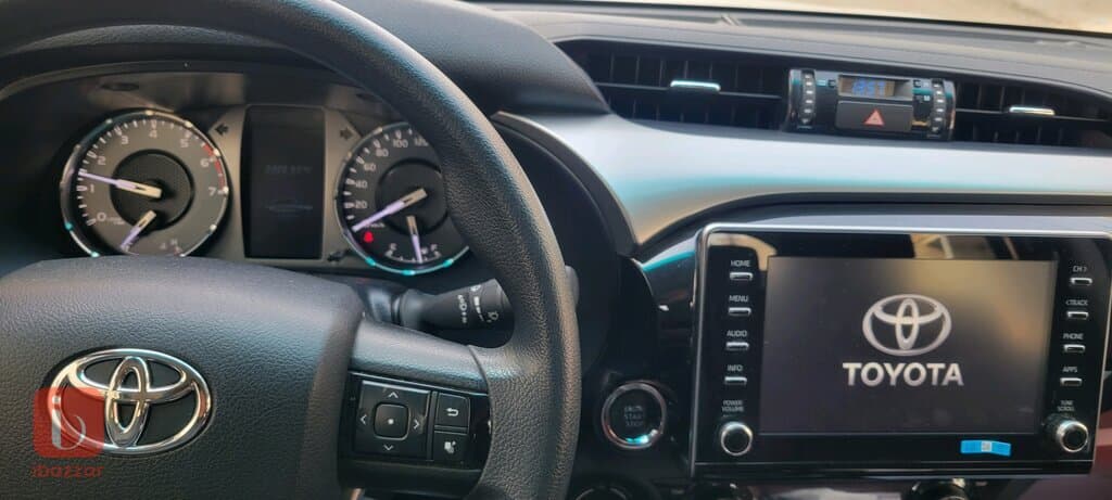 Toyota Hilux 7