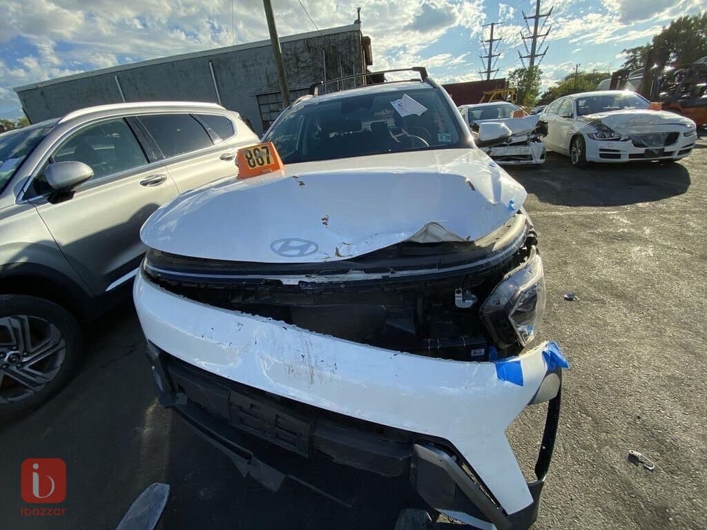 Hyundai Kona 2.0 I4 FWD 9