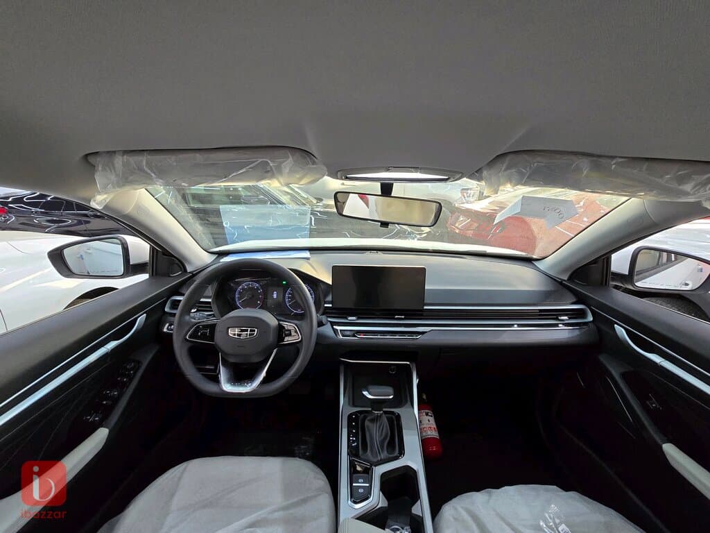 Geely Emgrand 7 6